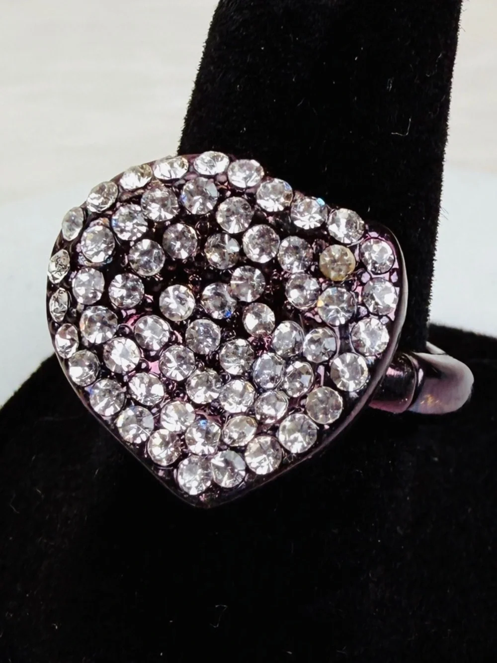 Gunmetal Metallic Bling with Rhinestone Accent sz 6 3/4 stretch ring